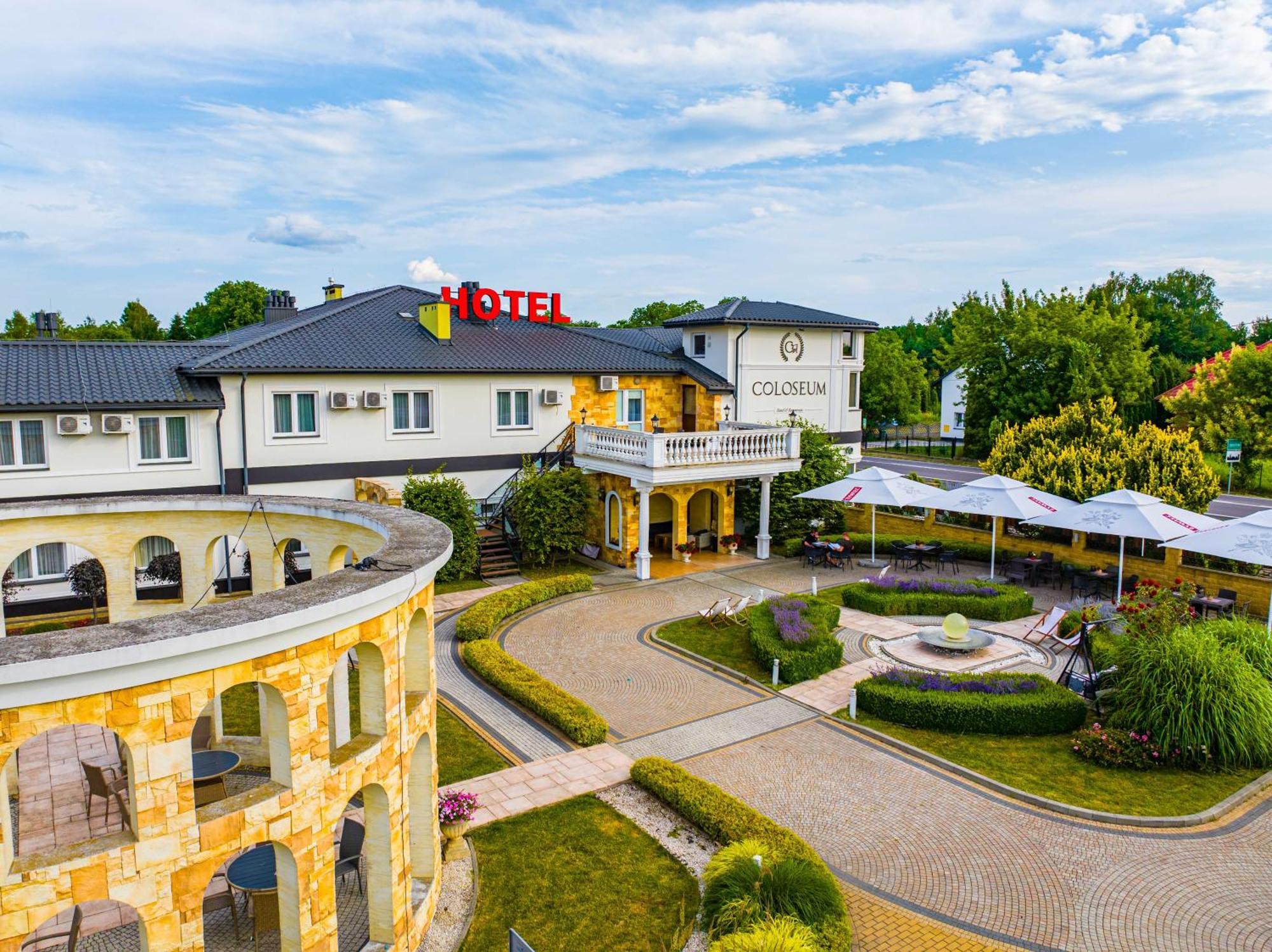 Jarosław Hotel Coloseum מראה חיצוני תמונה
